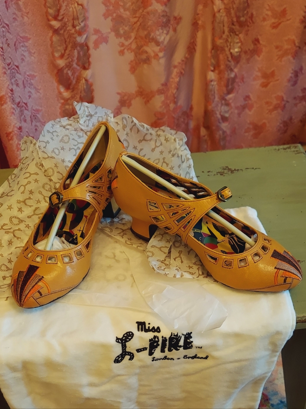 Miss-L Fire Mary Janes